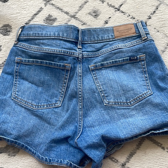 abercrombie kids high rise mini mom shorts - Picture 4 of 6